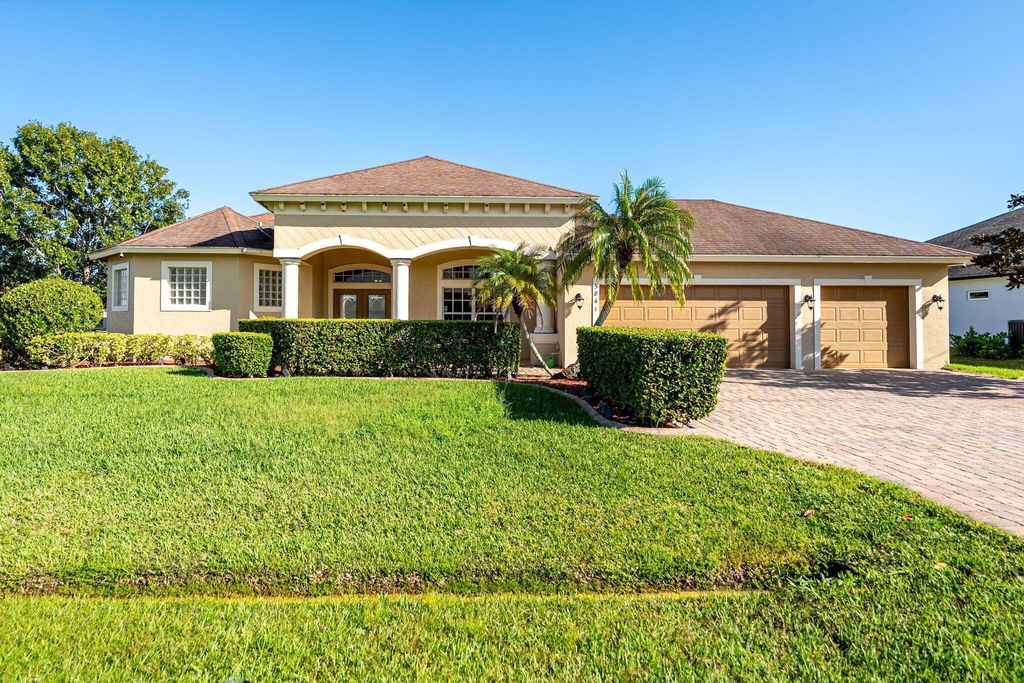 Photo of 5841 NW Alpha Court, Port Saint Lucie, FL 34986 (MLS # R11133099)