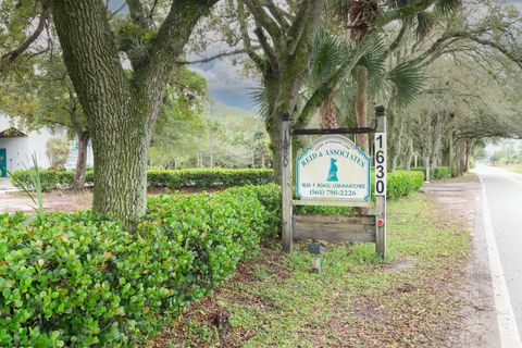 A home in Loxahatchee Groves