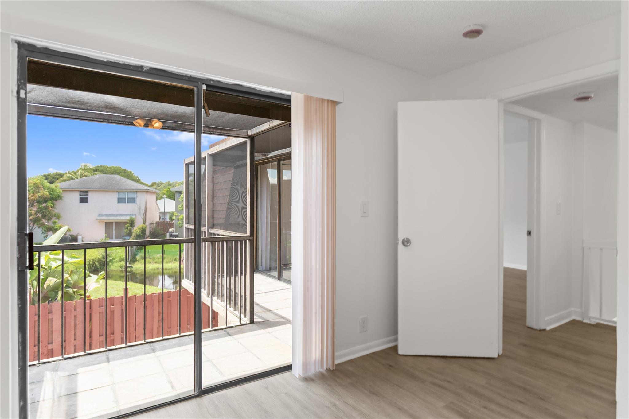 VILLAS AT WOODLAND GREENS - Residential