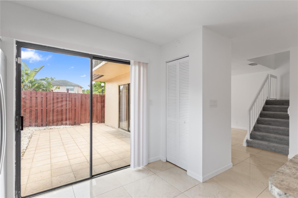 VILLAS AT WOODLAND GREENS - Residential