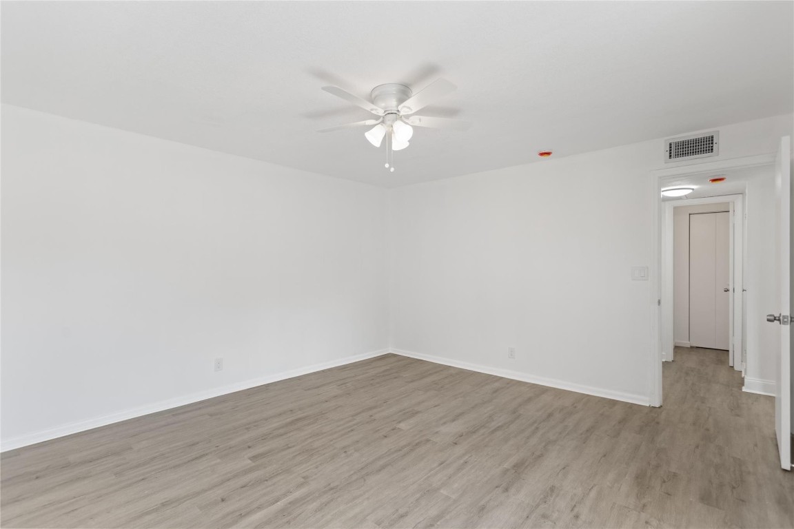 VILLAS AT WOODLAND GREENS - Residential