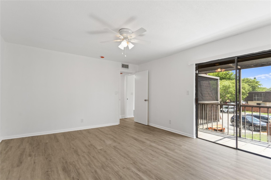 VILLAS AT WOODLAND GREENS - Residential