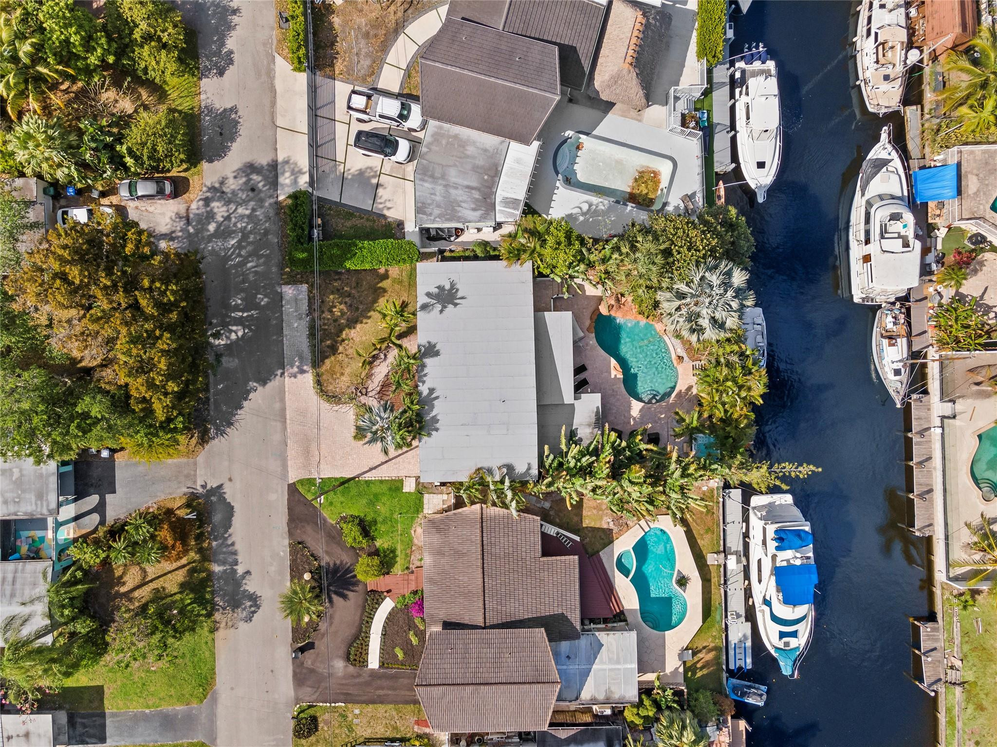 LAUDERDALE ISLES NO 2-RES - Residential