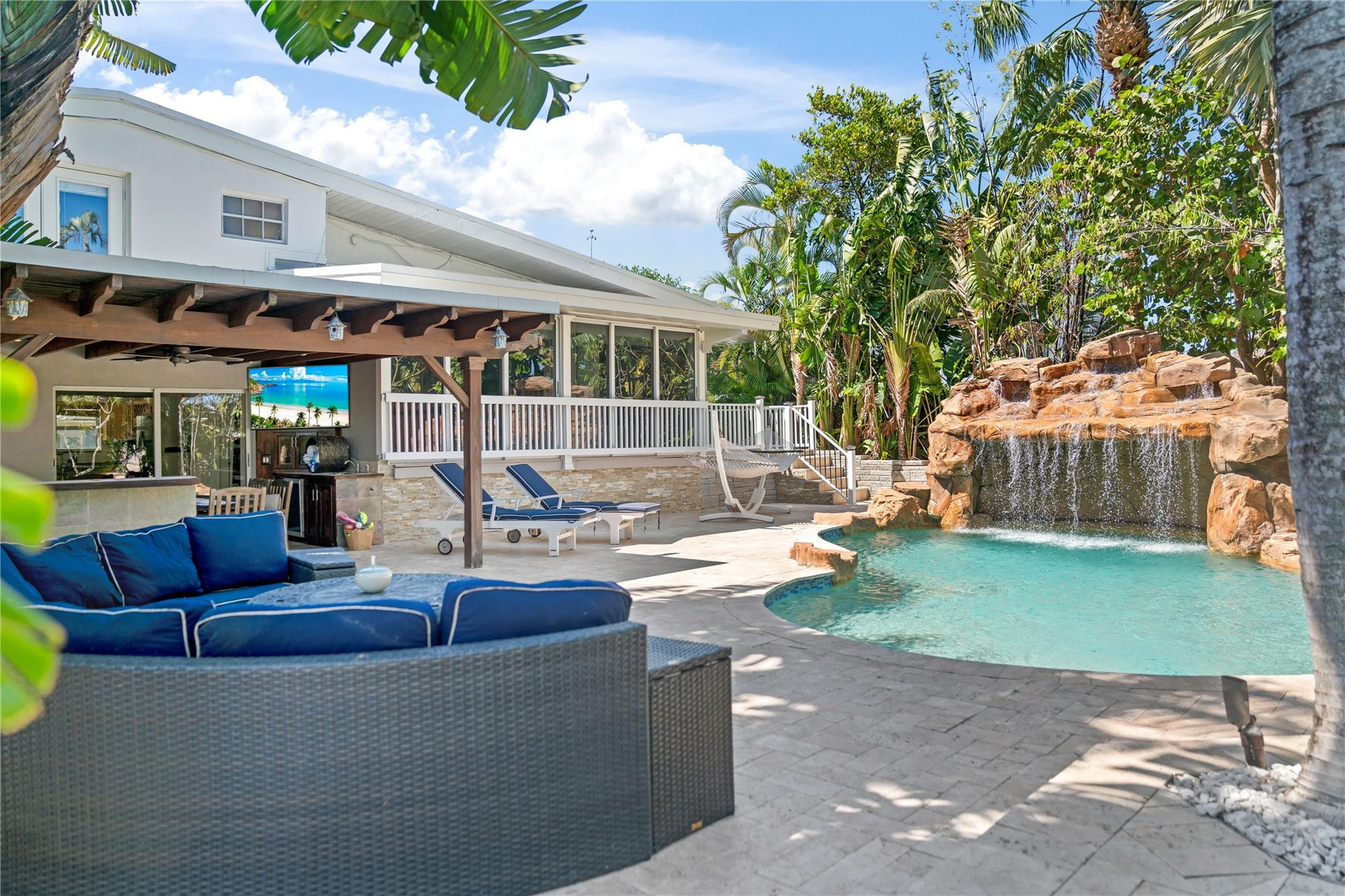 LAUDERDALE ISLES NO 2-RES - Residential