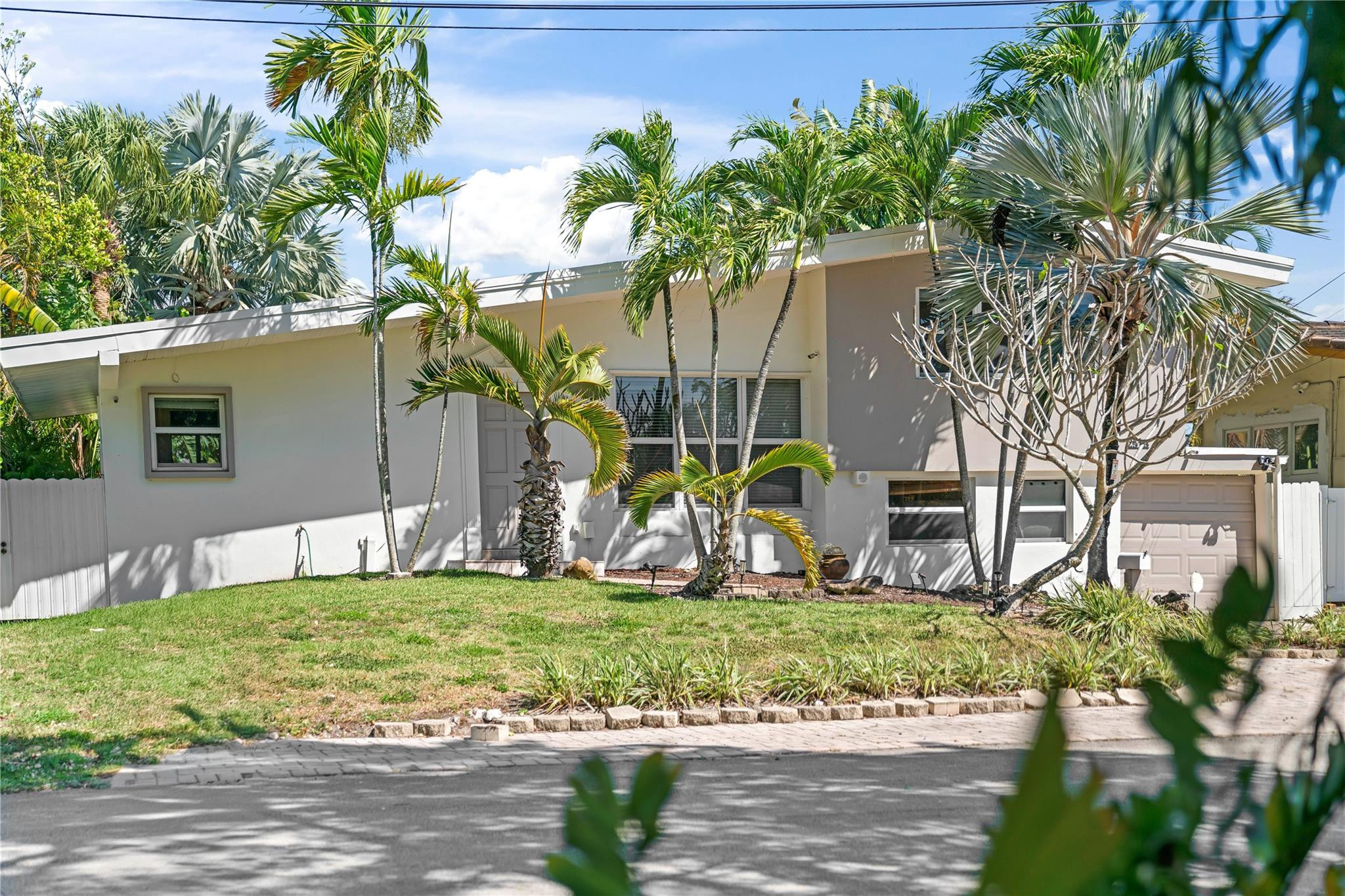 LAUDERDALE ISLES NO 2-RES - Residential