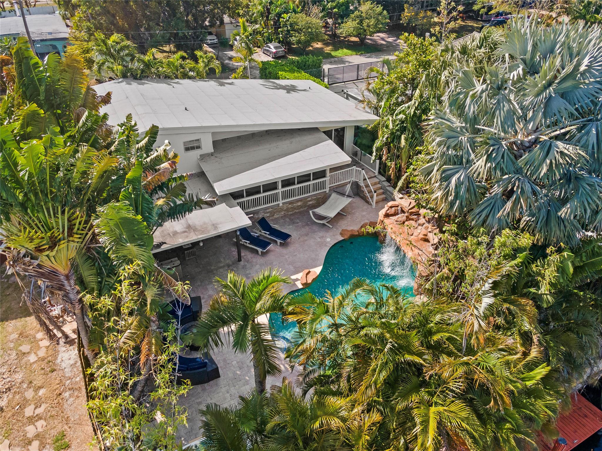 LAUDERDALE ISLES NO 2-RES - Residential