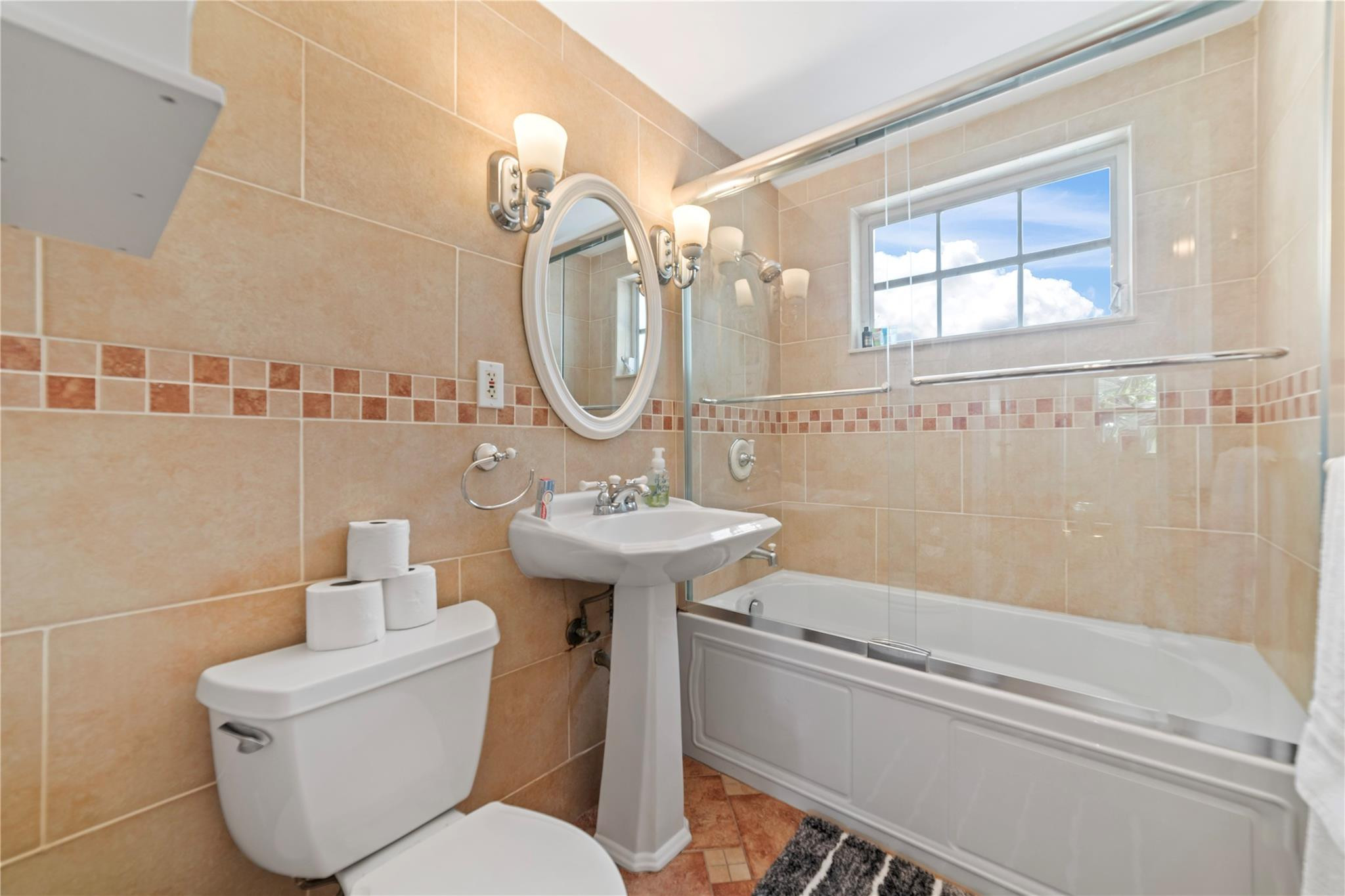 LAUDERDALE ISLES NO 2-RES - Residential