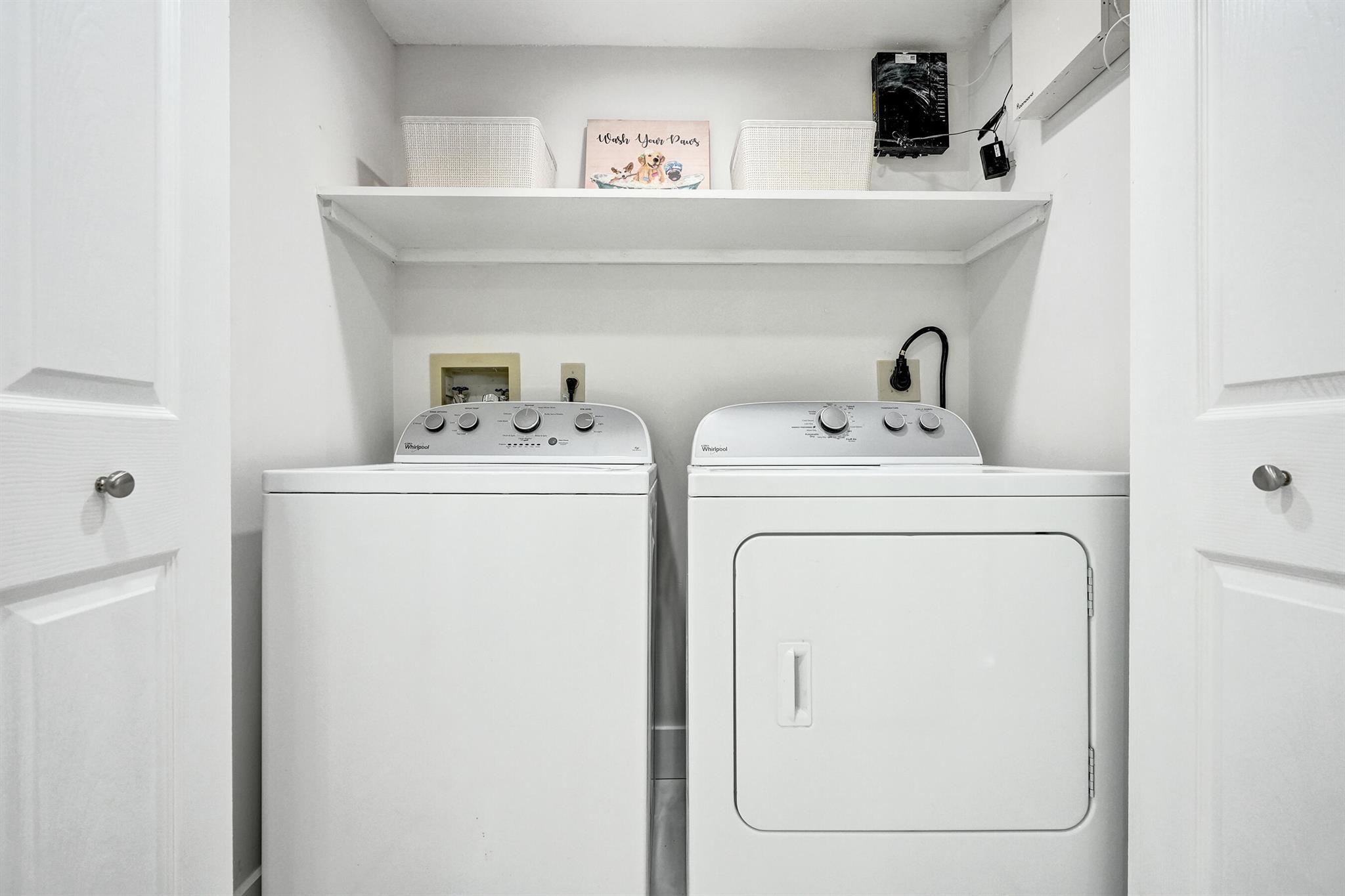 HUNTINGTON POINTE - Residential