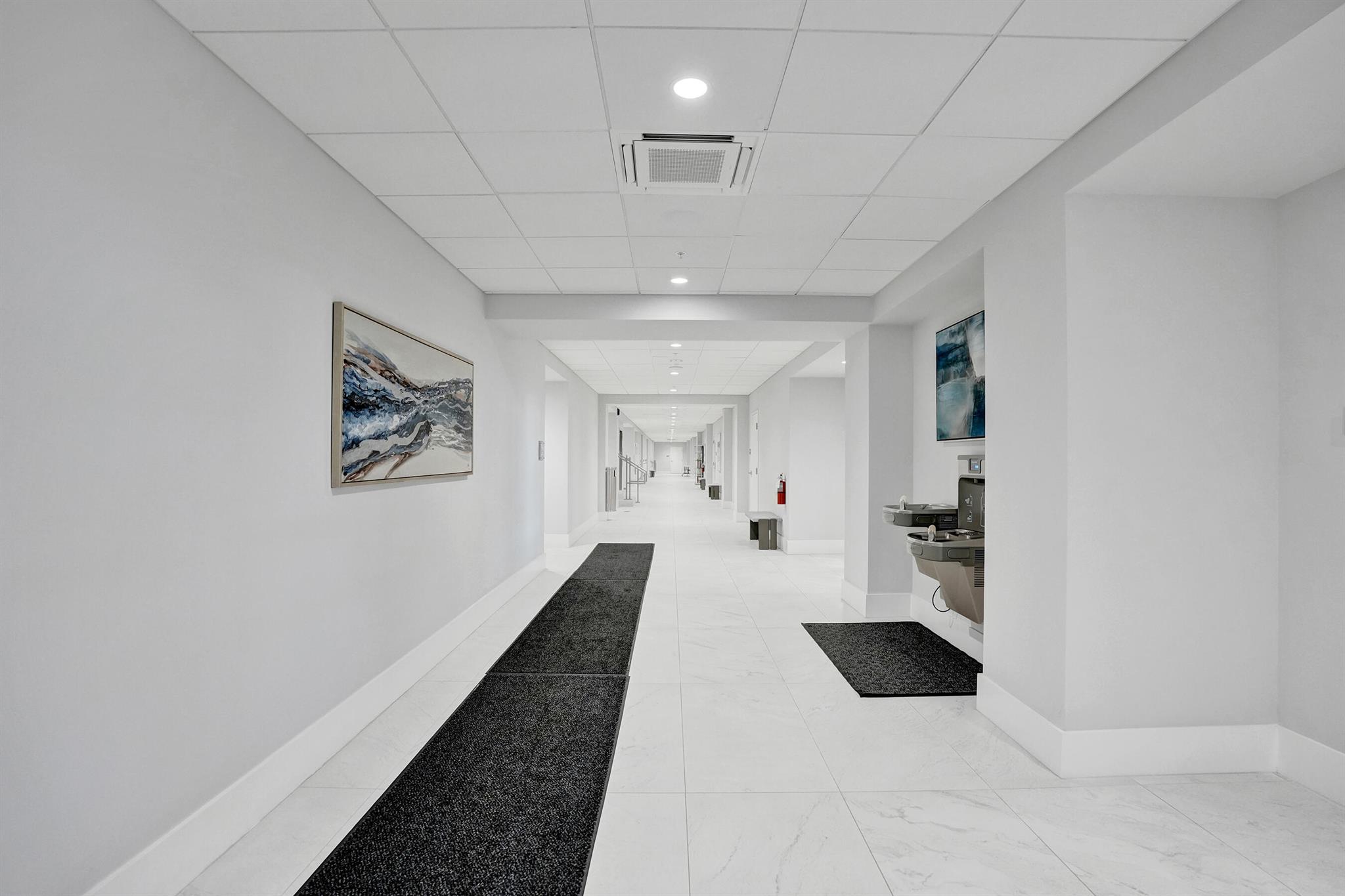 HUNTINGTON POINTE - Residential