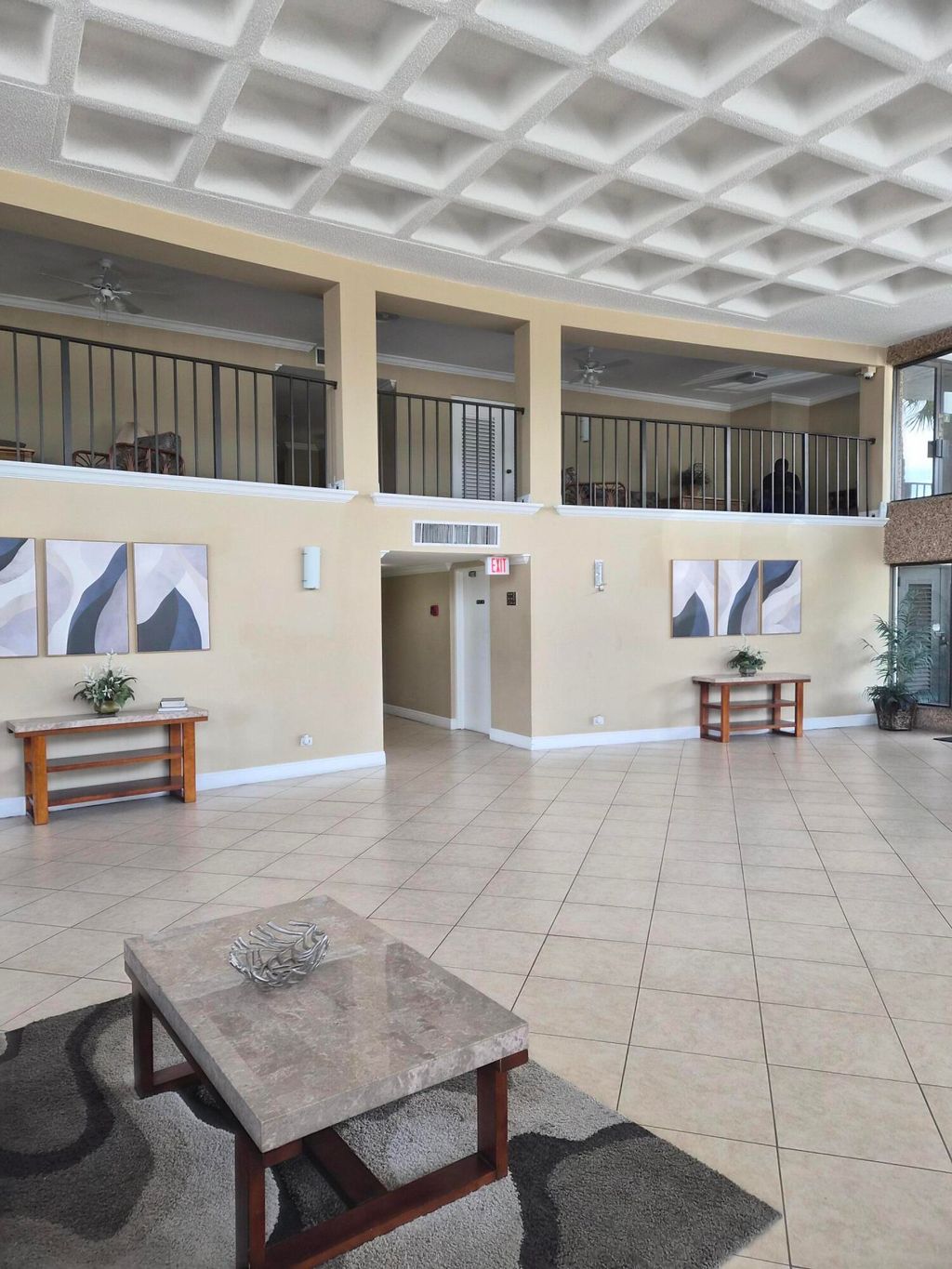 Photo of 9235 SW 8th Street, Boca Raton, FL 33428 (MLS # B26050717)