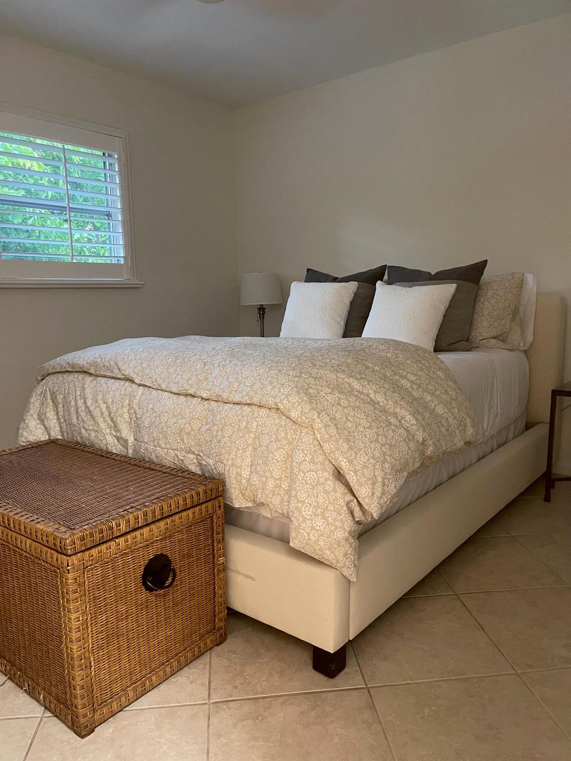 N/A - Residential Lease