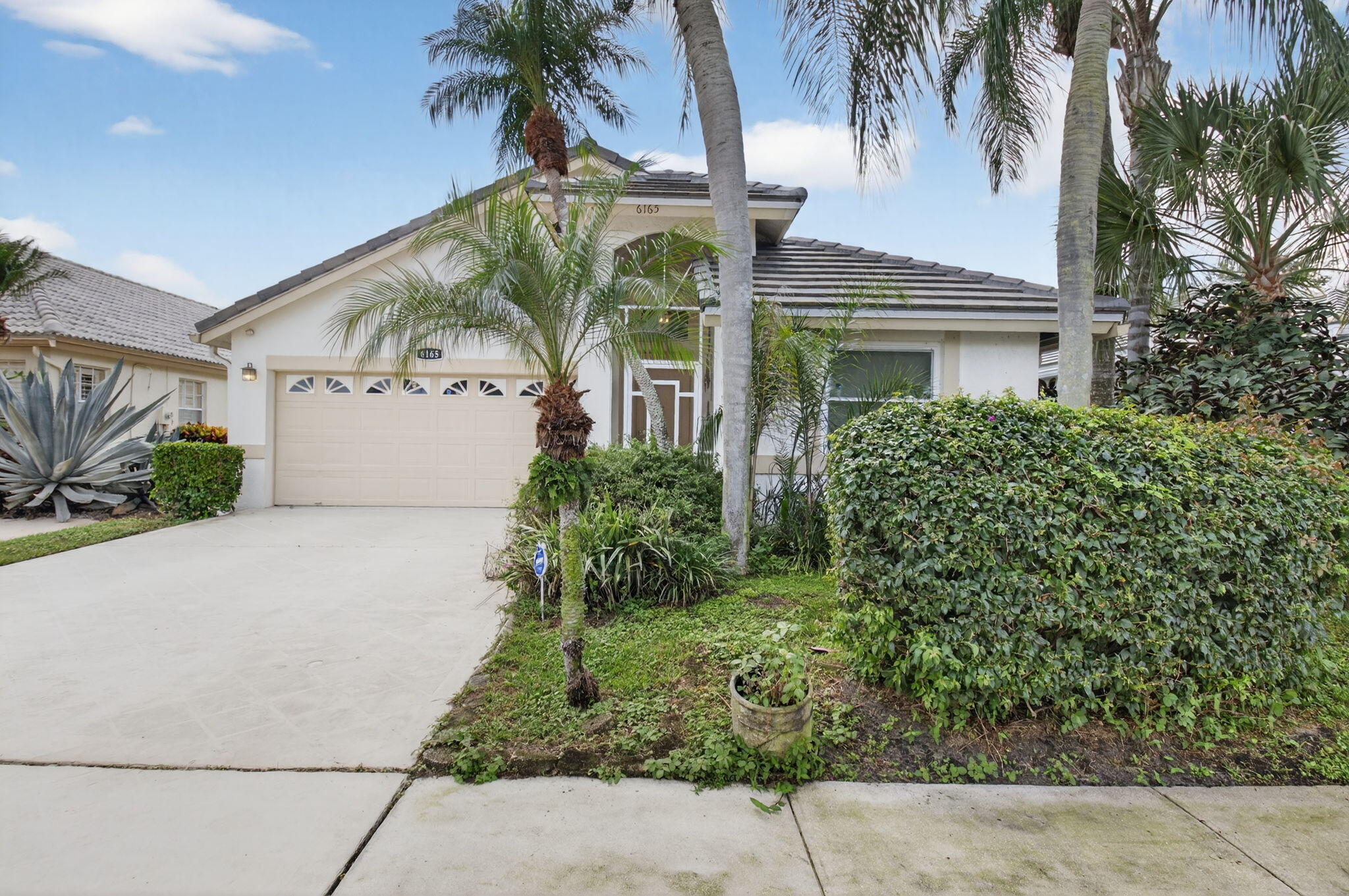 6165 Bay Isles Drive