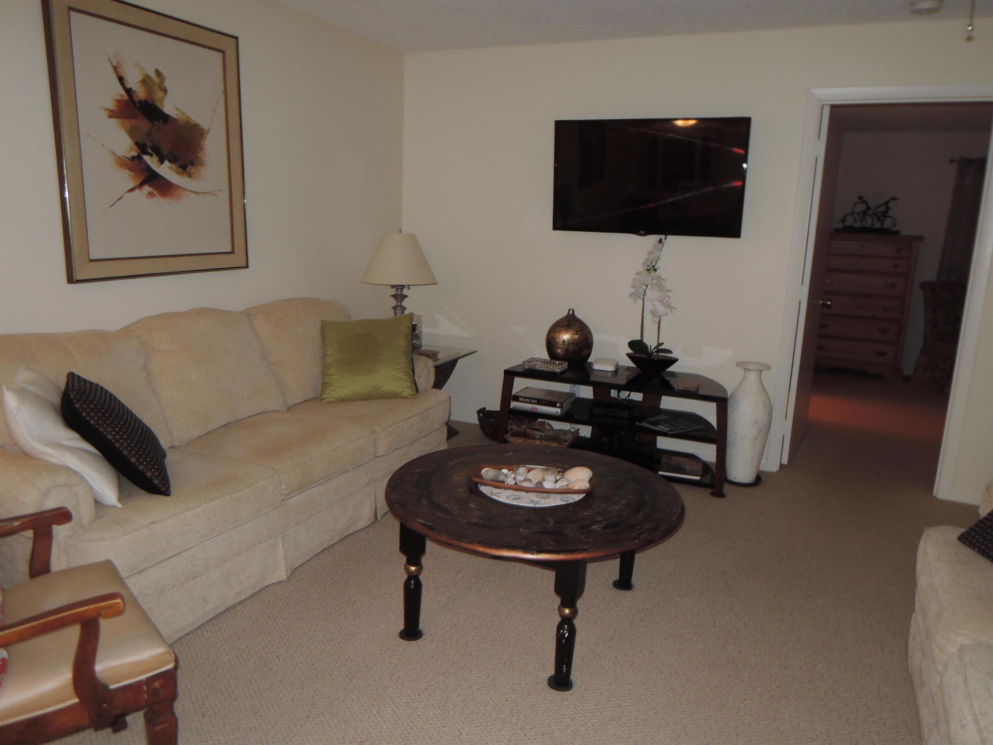 Fort Pierce, Florida 34982, United States, 2 Bedrooms Bedrooms, ,2 BathroomsBathrooms,Residential,Active,209549