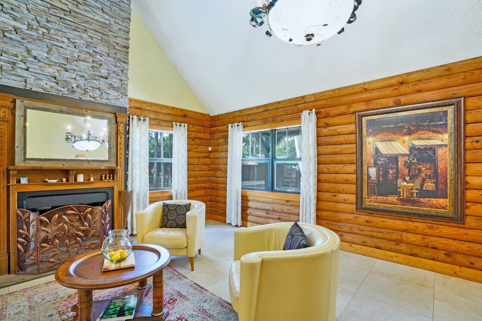 LOXAHATCHEE GROVES - Residential