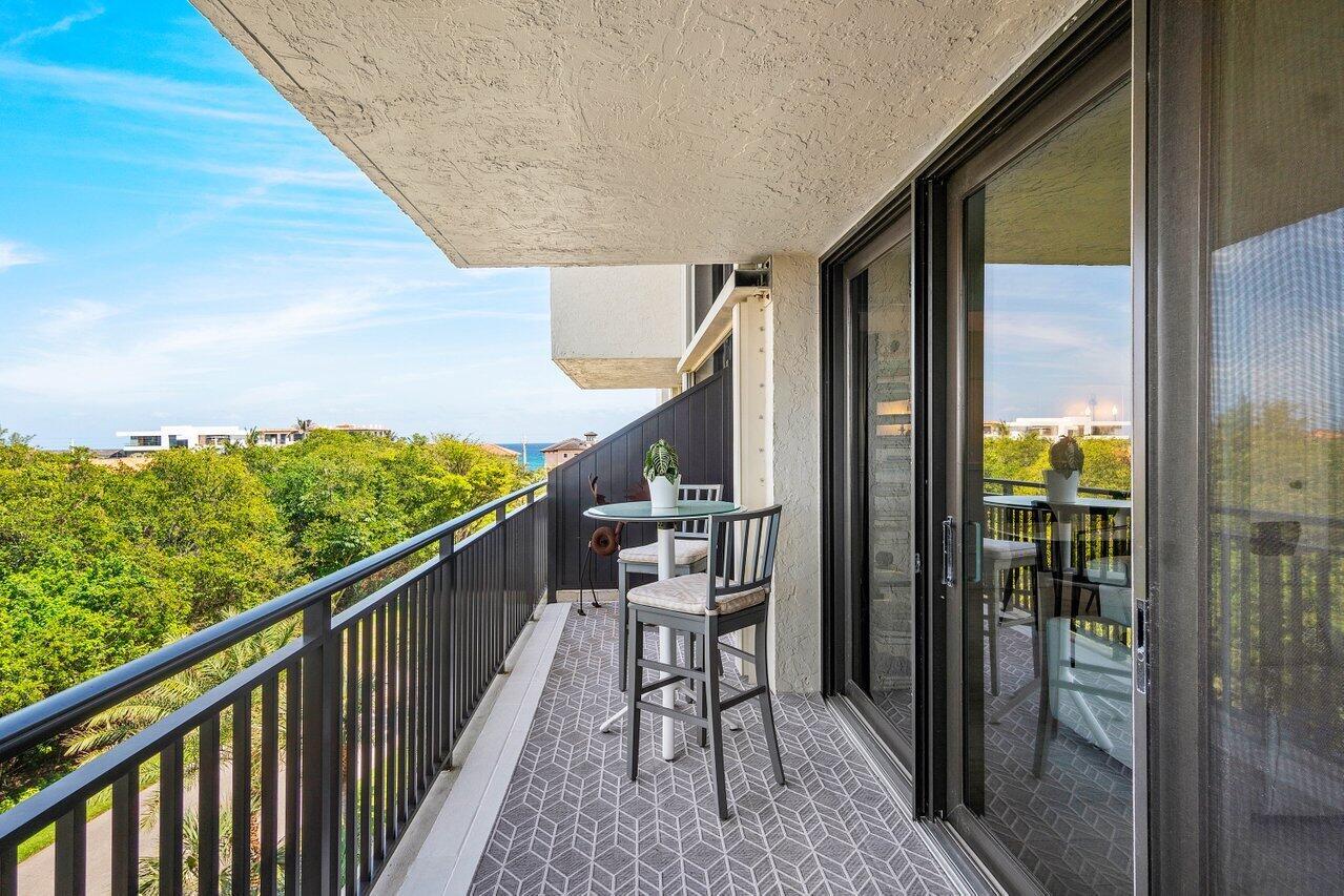 REGENCY HIGHLAND CLUB CON - Residential