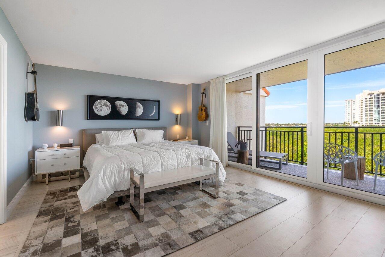 REGENCY HIGHLAND CLUB CON - Residential