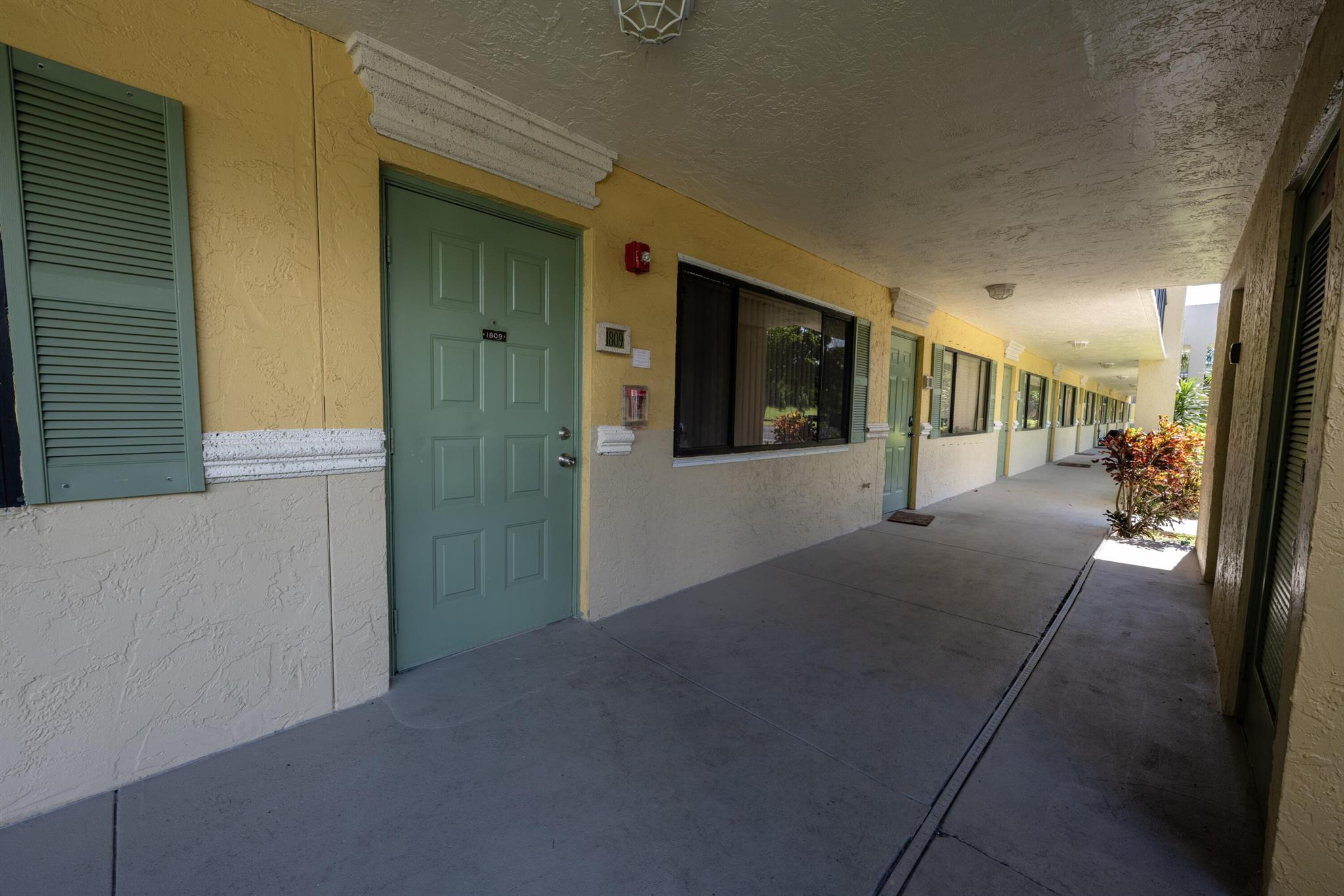 MEADOWS ON THE GREEN COND - Residential Lease
