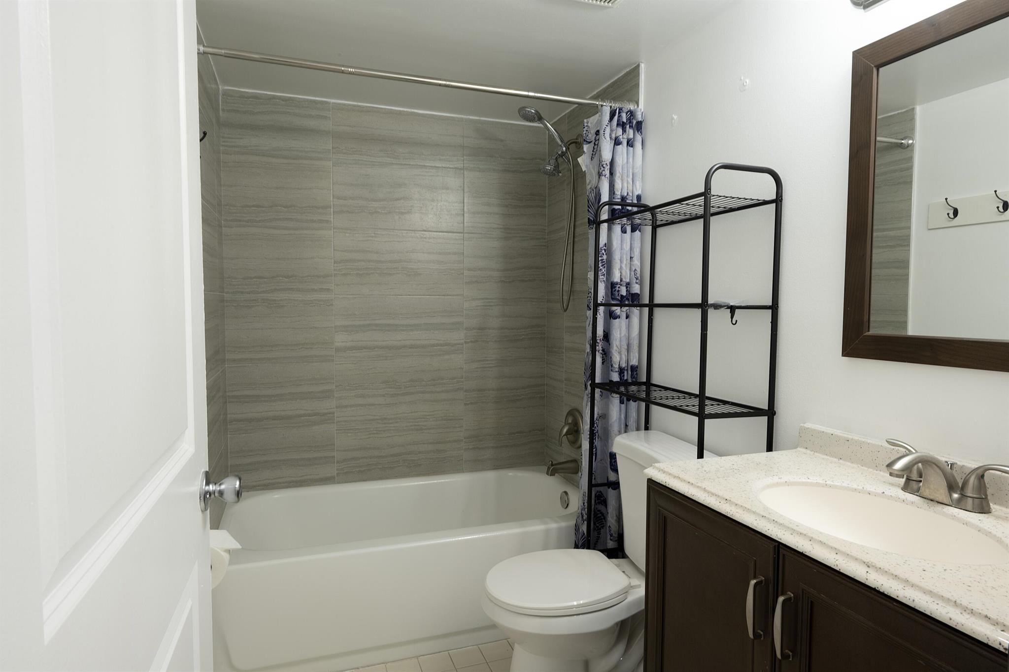 MEADOWS ON THE GREEN COND - Residential Lease