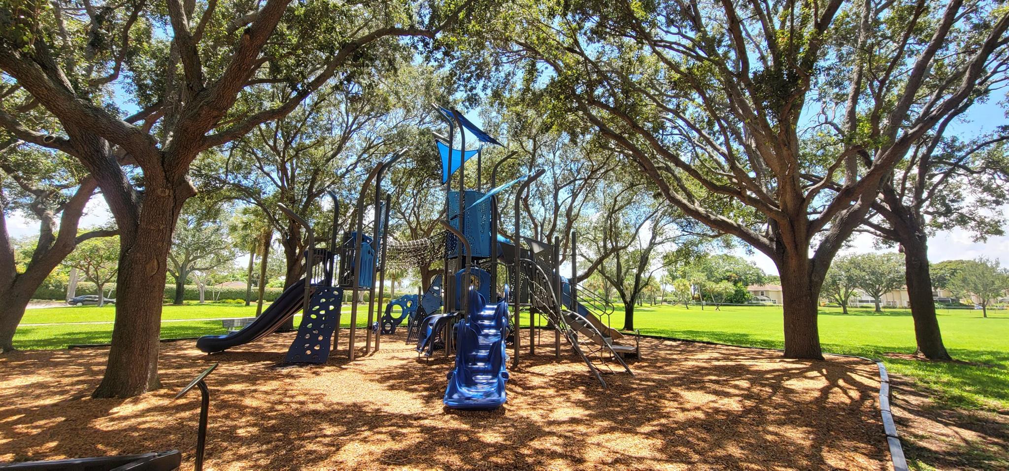 MEADOWS ON THE GREEN COND - Residential Lease