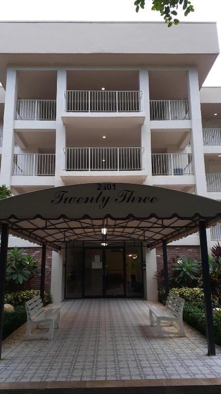 2601 S Course Drive 203