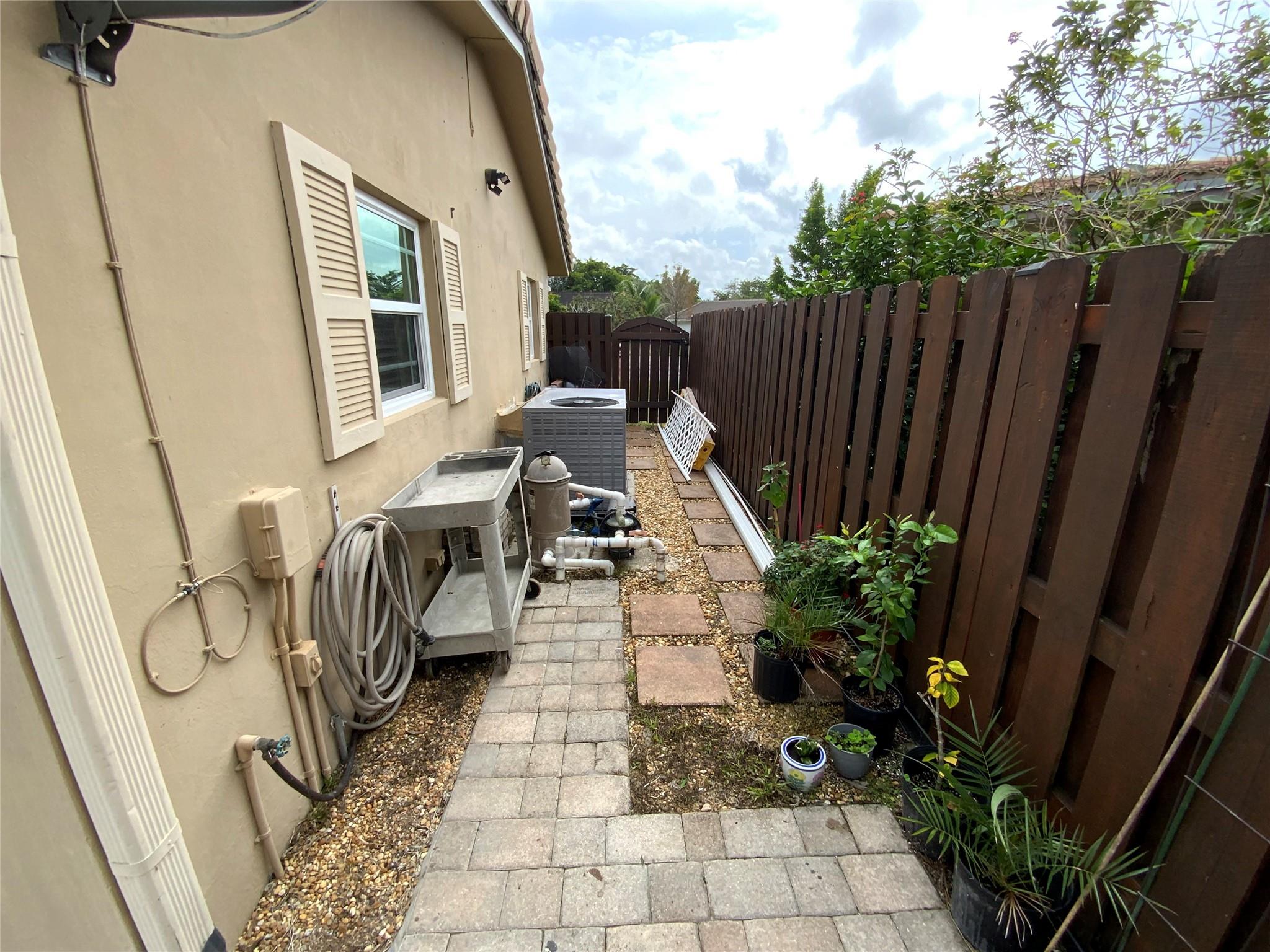 The Dells 64-40 B - Residential