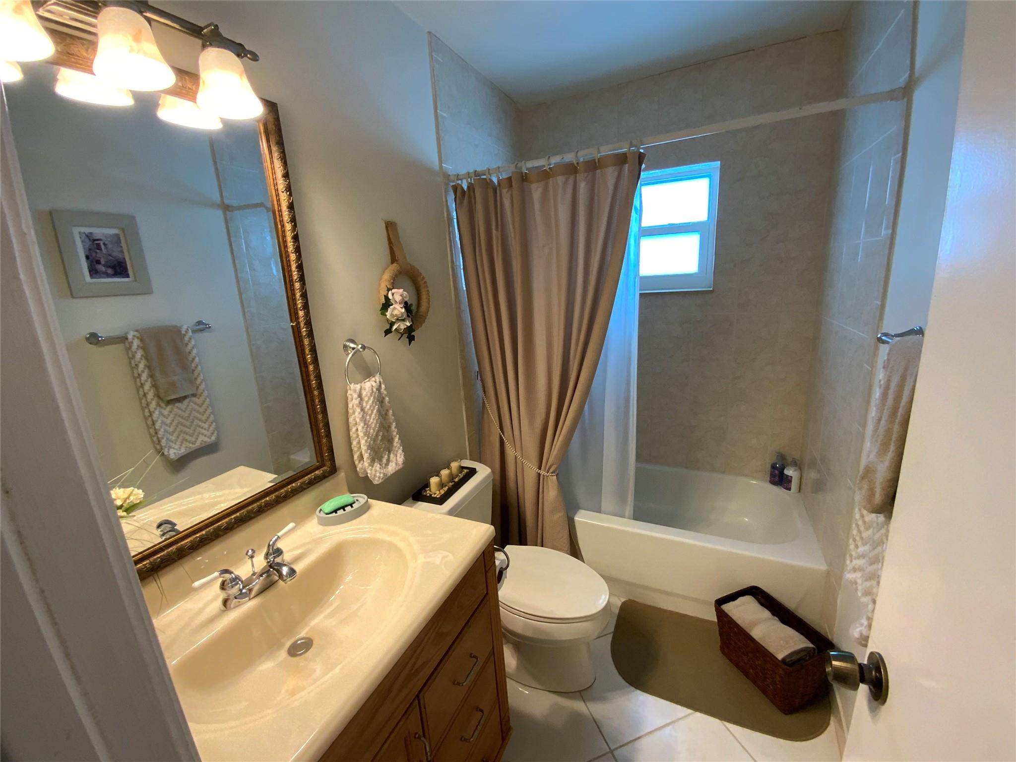 The Dells 64-40 B - Residential