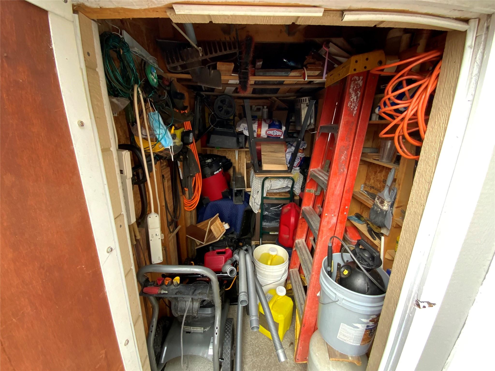 The Dells 64-40 B - Residential