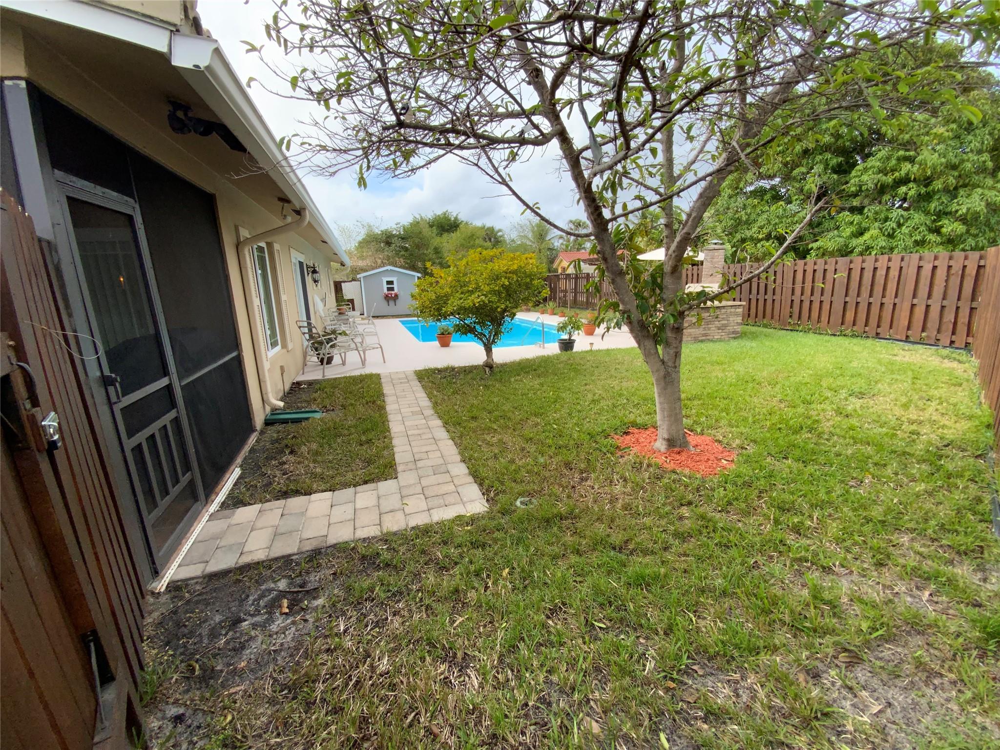 The Dells 64-40 B - Residential