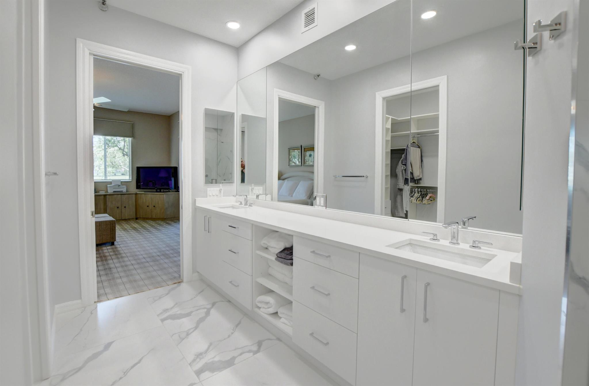 CLUBSIDE POINT AT BROKEN SOUND CONDO - Residential