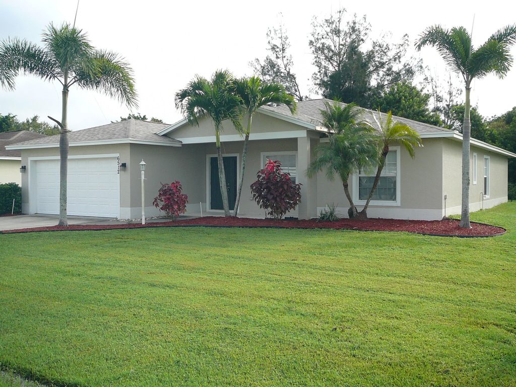 Photo of 6512 Las Palmas Way, Port Saint Lucie, FL 34952 (MLS # R11131551)