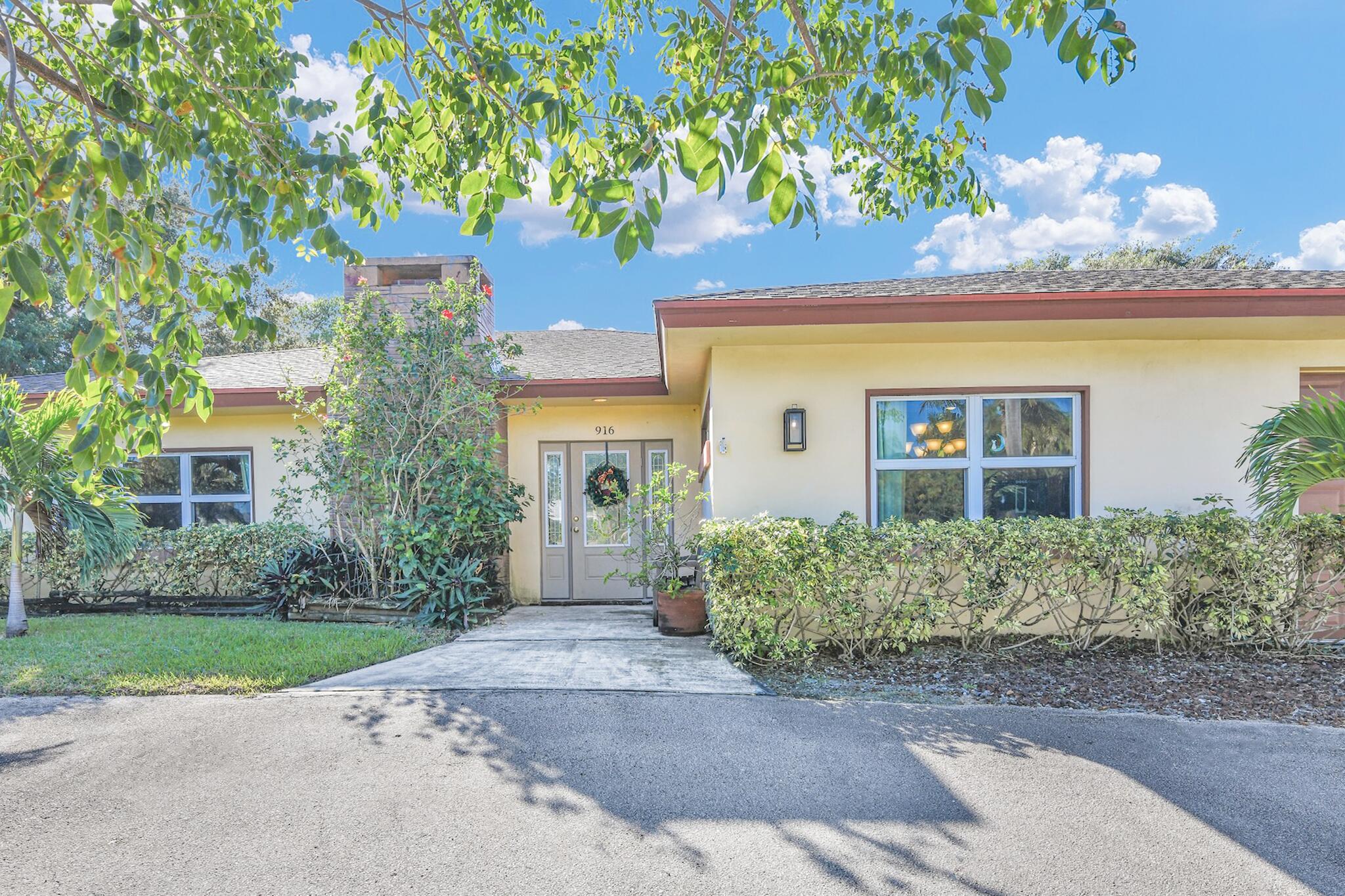 TRADE WINDS ESTATES FIRST - Residential