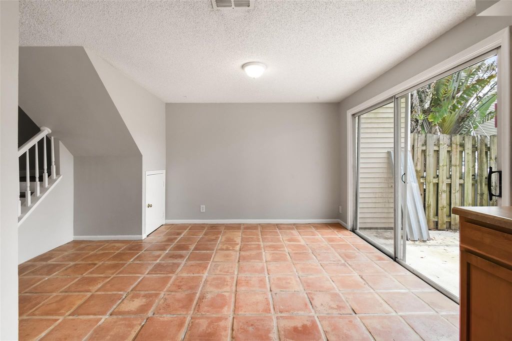 Photo of 110 Old English Court, Jupiter, FL 33477 (MLS # F10554689)