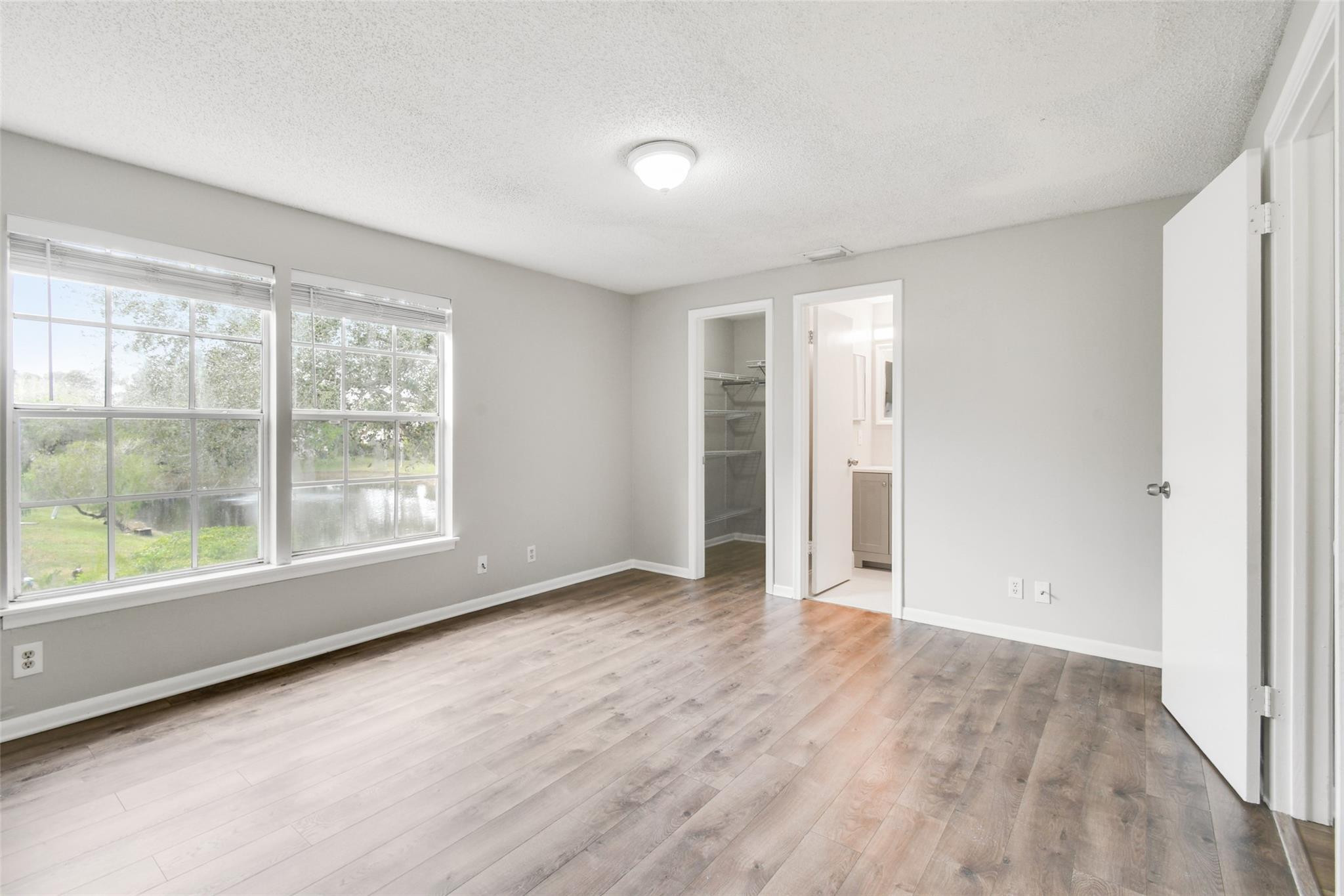 GEORGIAN PARK - Residential