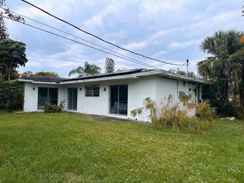 A home in Port St Lucie