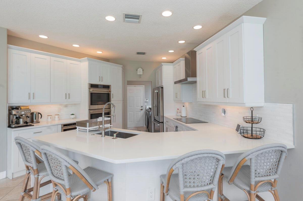 9079 Alexandra Circle