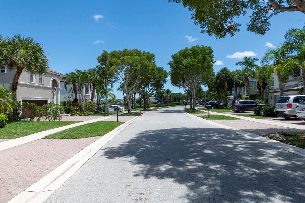 OLYMPIA 1 - Residential