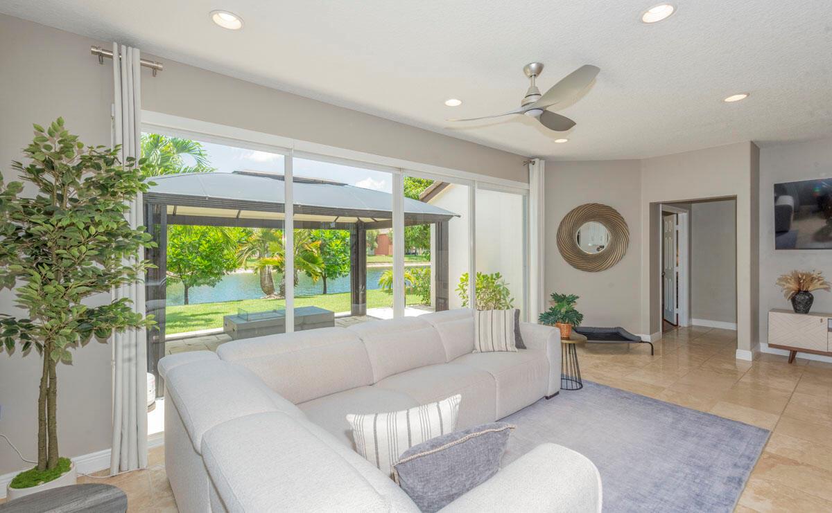 OLYMPIA 1 - Residential