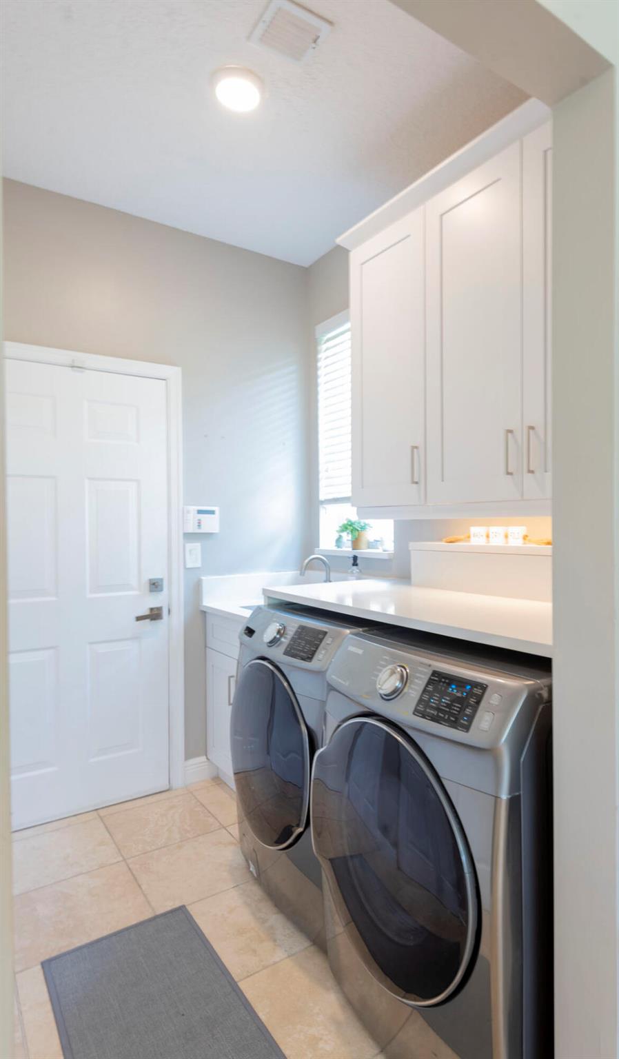 OLYMPIA 1 - Residential