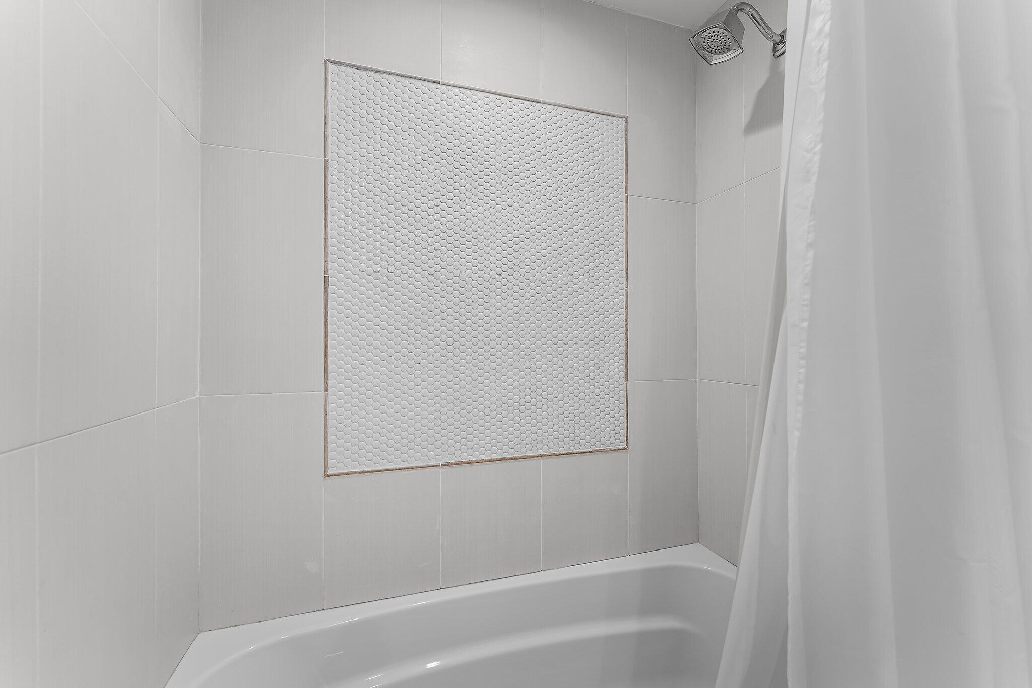 LAKES AT THE BLUFFS - Residential Lease