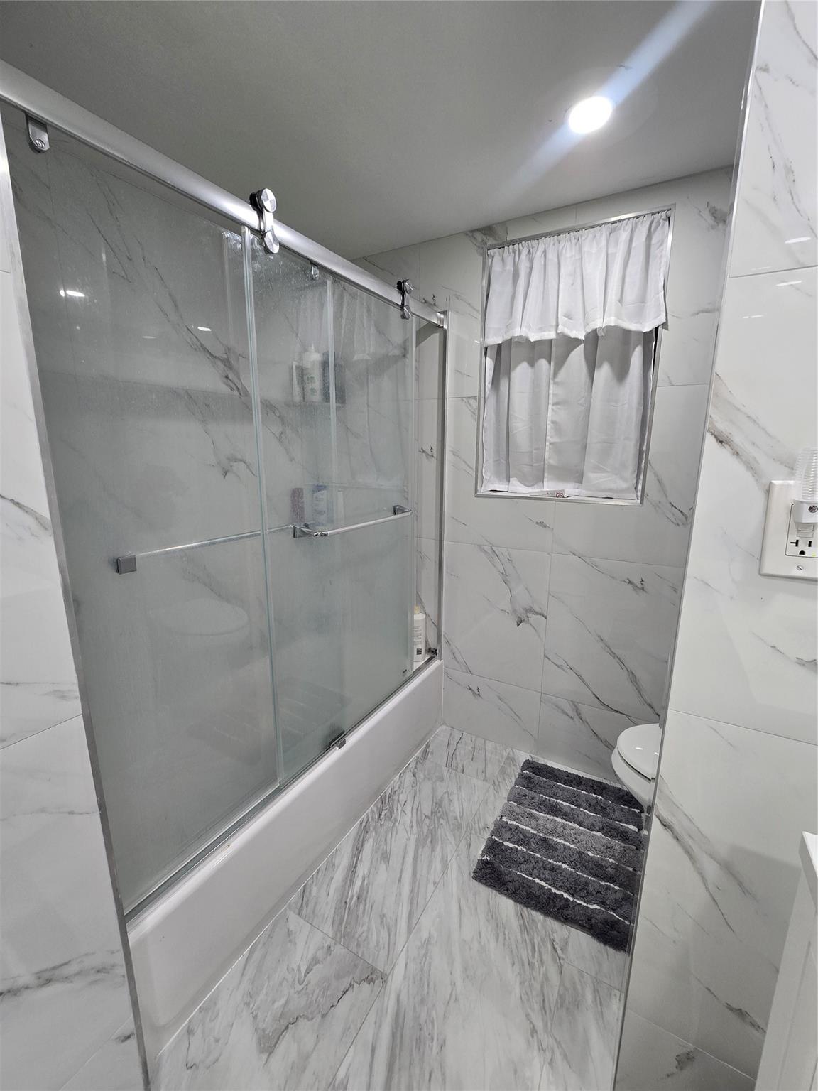 BLUE LAKE APTS CONDO - Residential Lease