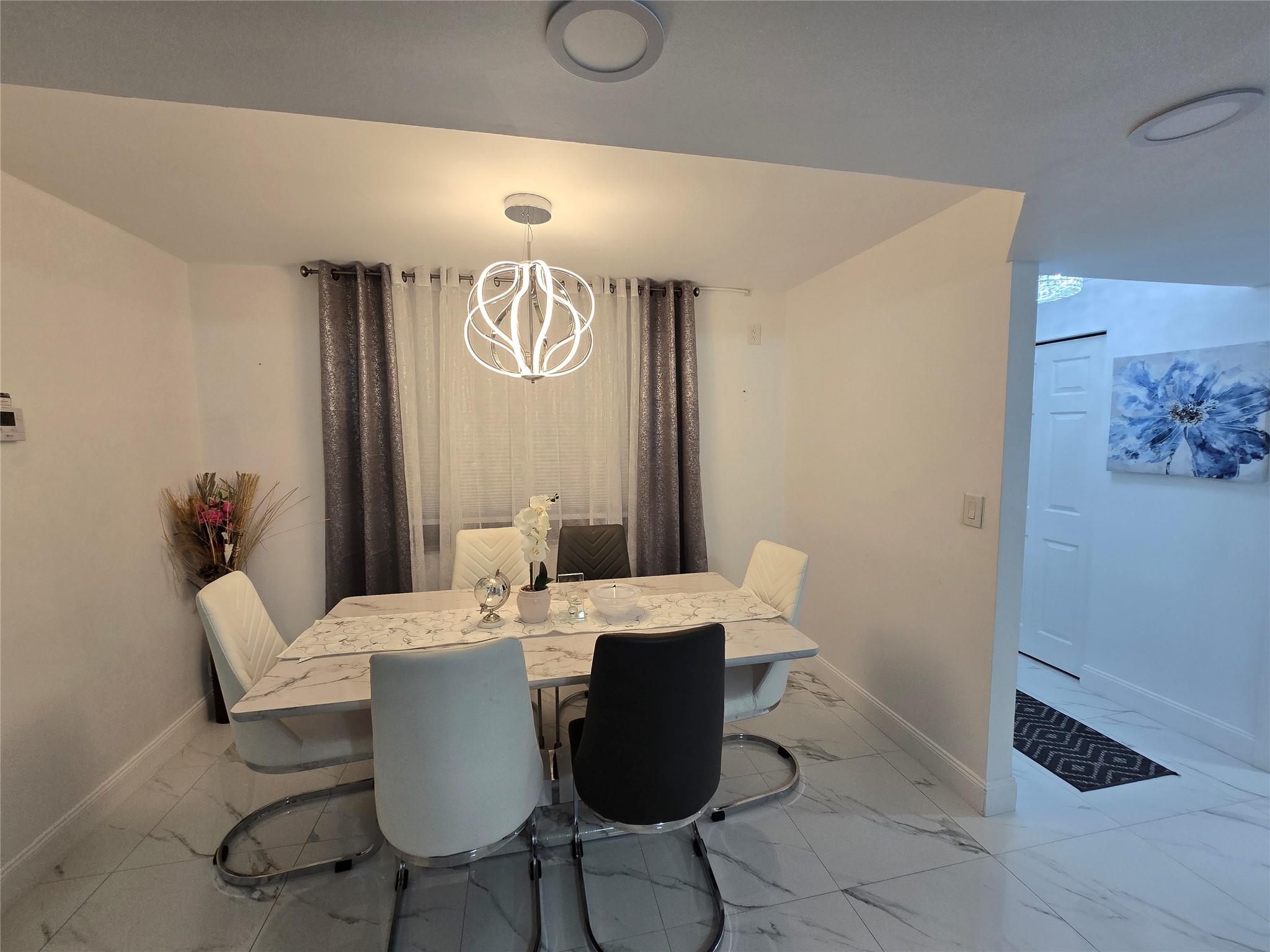 BLUE LAKE APTS CONDO - Residential Lease