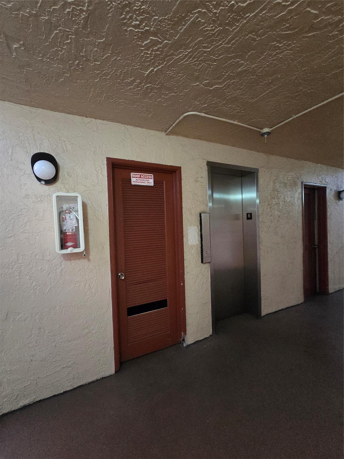 BLUE LAKE APTS CONDO - Residential Lease