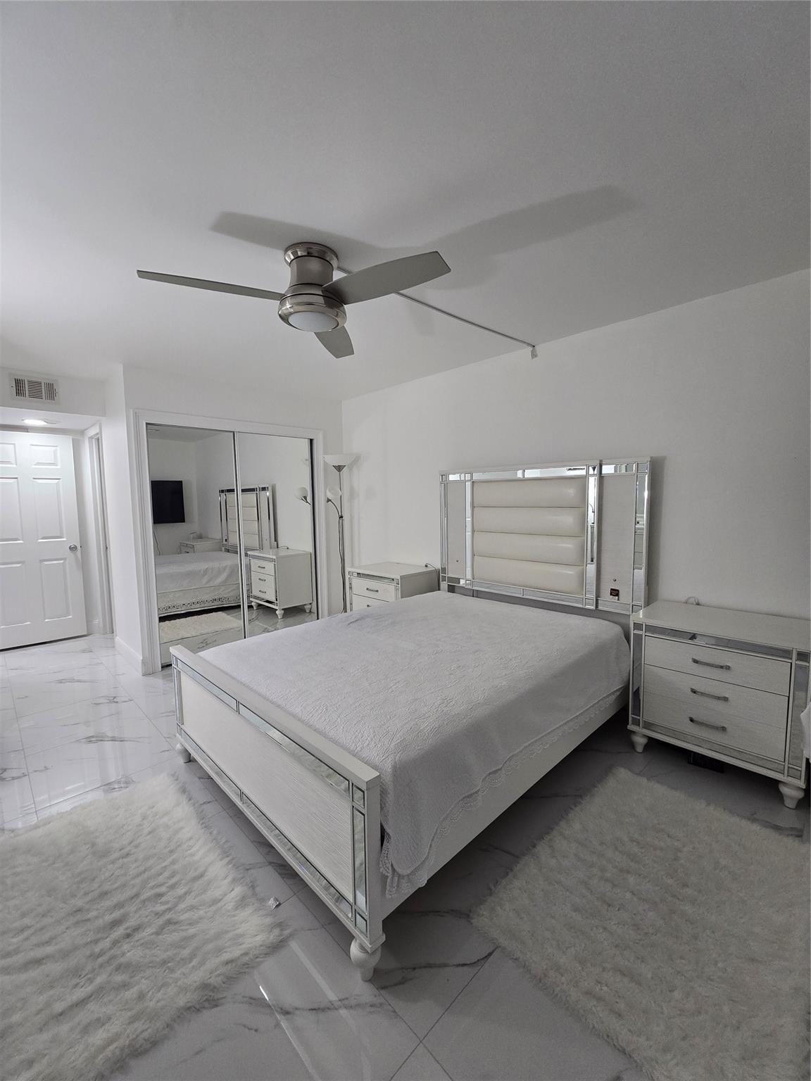 BLUE LAKE APTS CONDO - Residential Lease