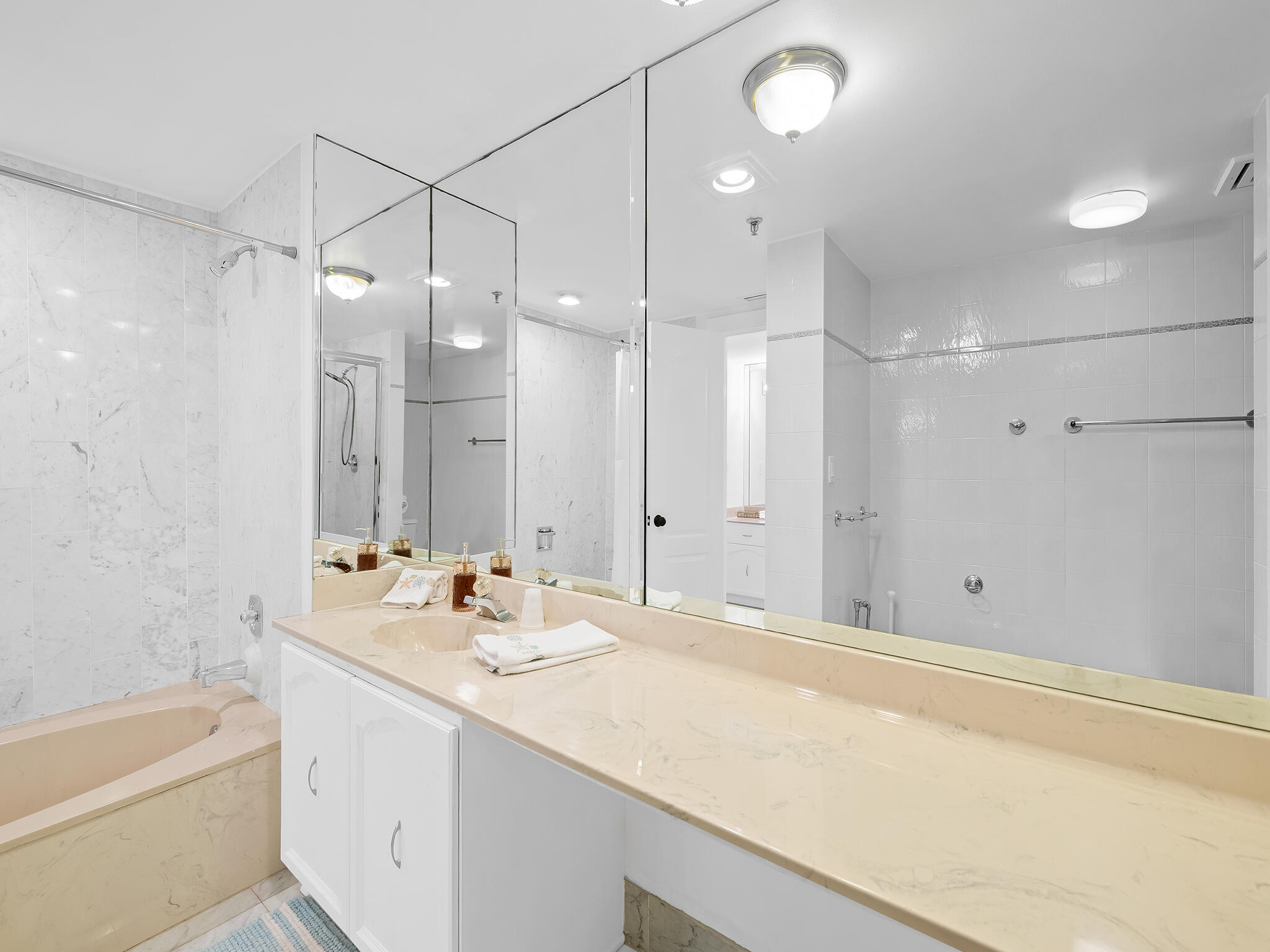 TRAFALGAR OF HIGHLAND BEACH CONDO - Residential Lease