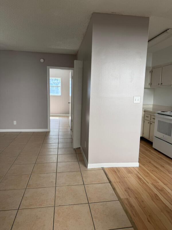 Photo of 610 NE 1st Avenue #6, Fort Lauderdale, FL 33304 (MLS # B26064330)