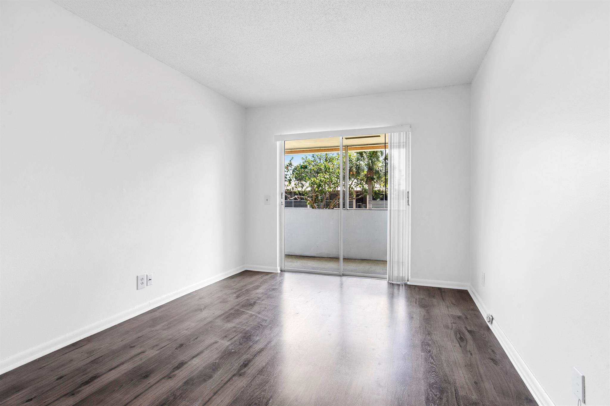 HASTINGS CONDOS - Residential Lease
