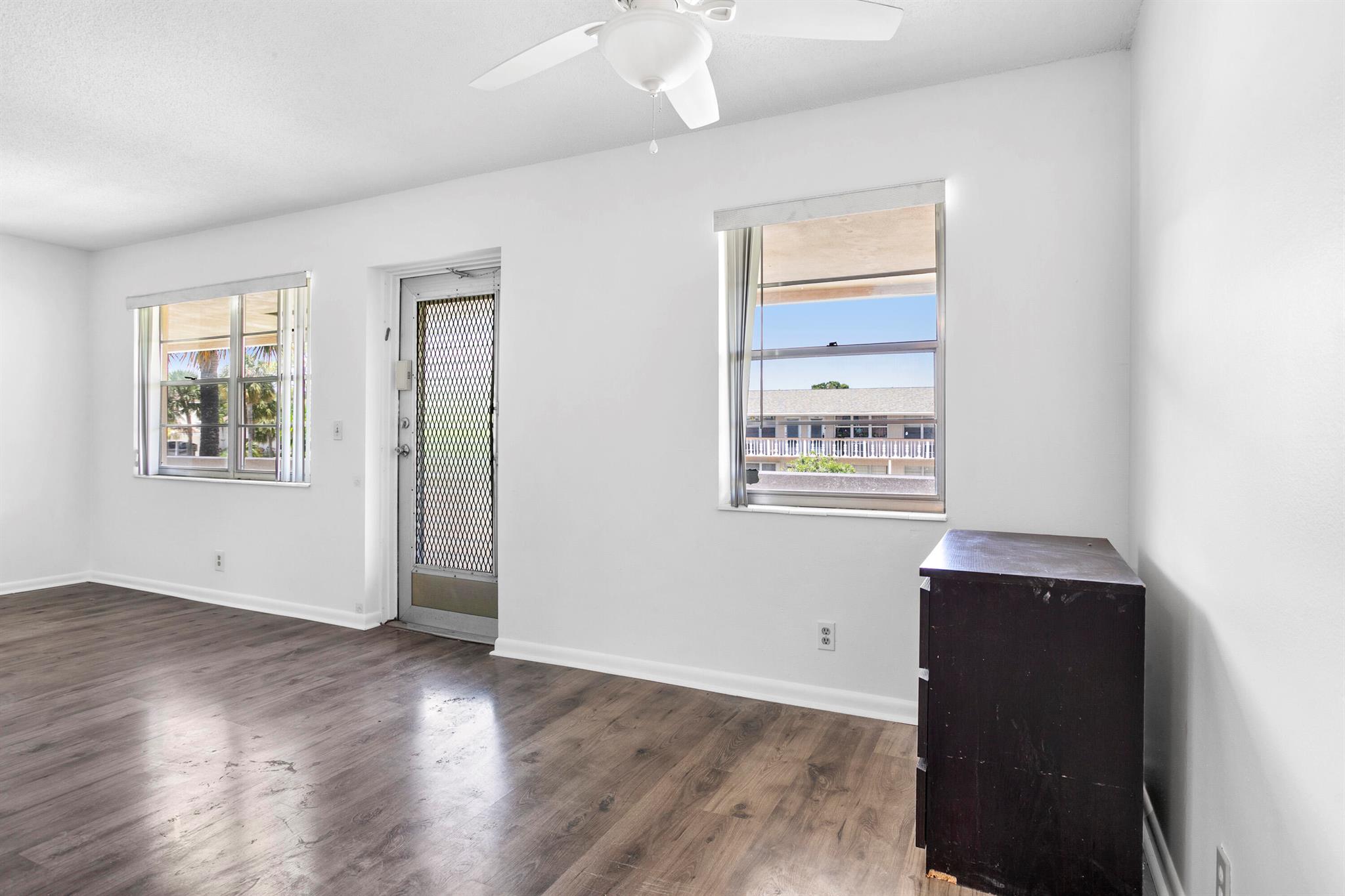 HASTINGS CONDOS - Residential Lease