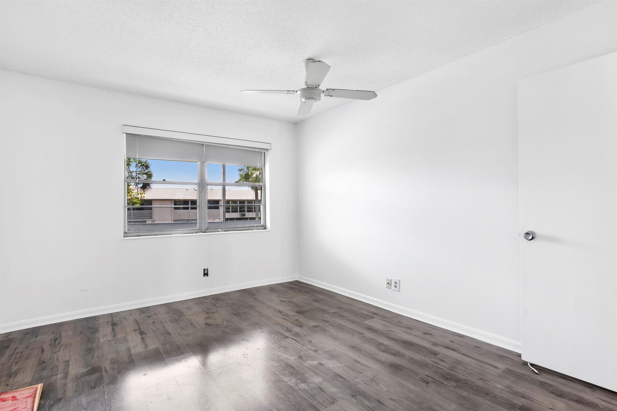 HASTINGS CONDOS - Residential Lease