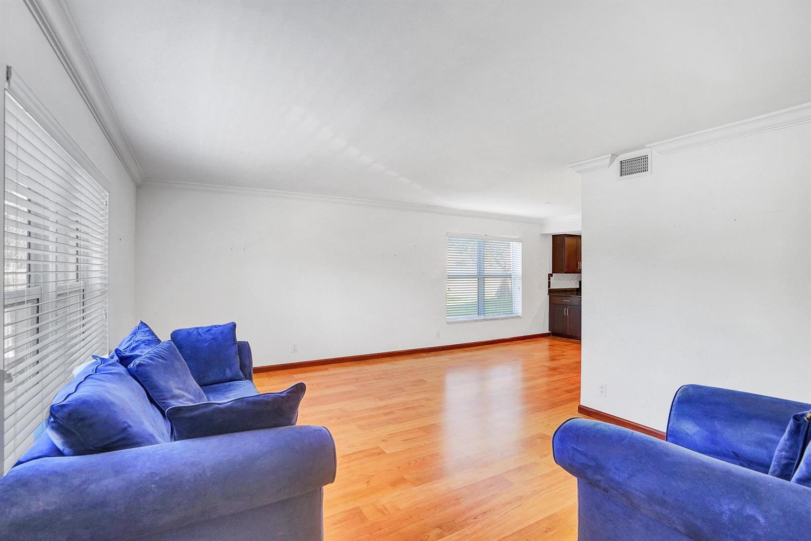 1745 NW 4th Avenue 1