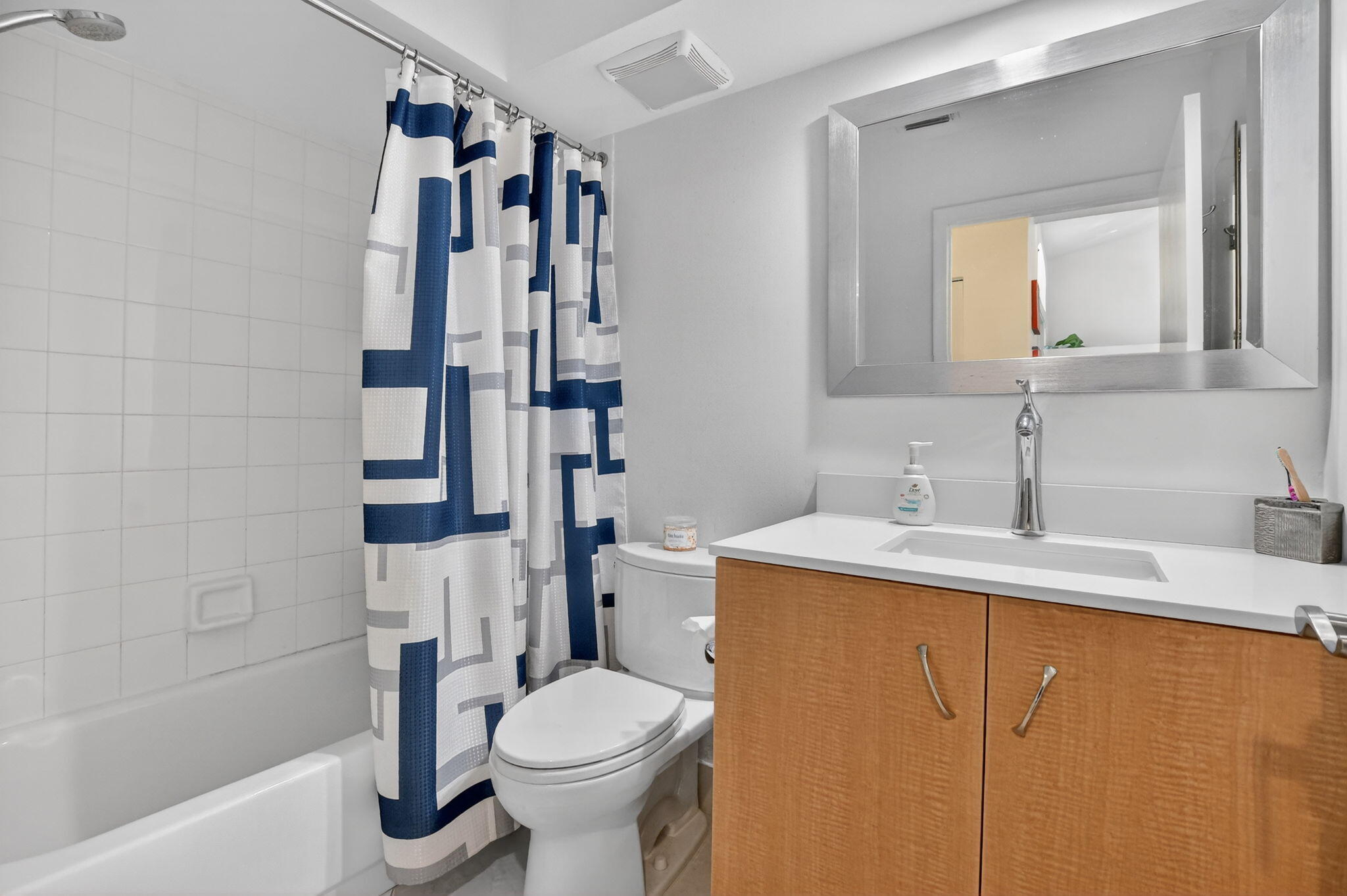 ST TROPEZ AT BOCA GOLF VILLAS CONDO - Residential